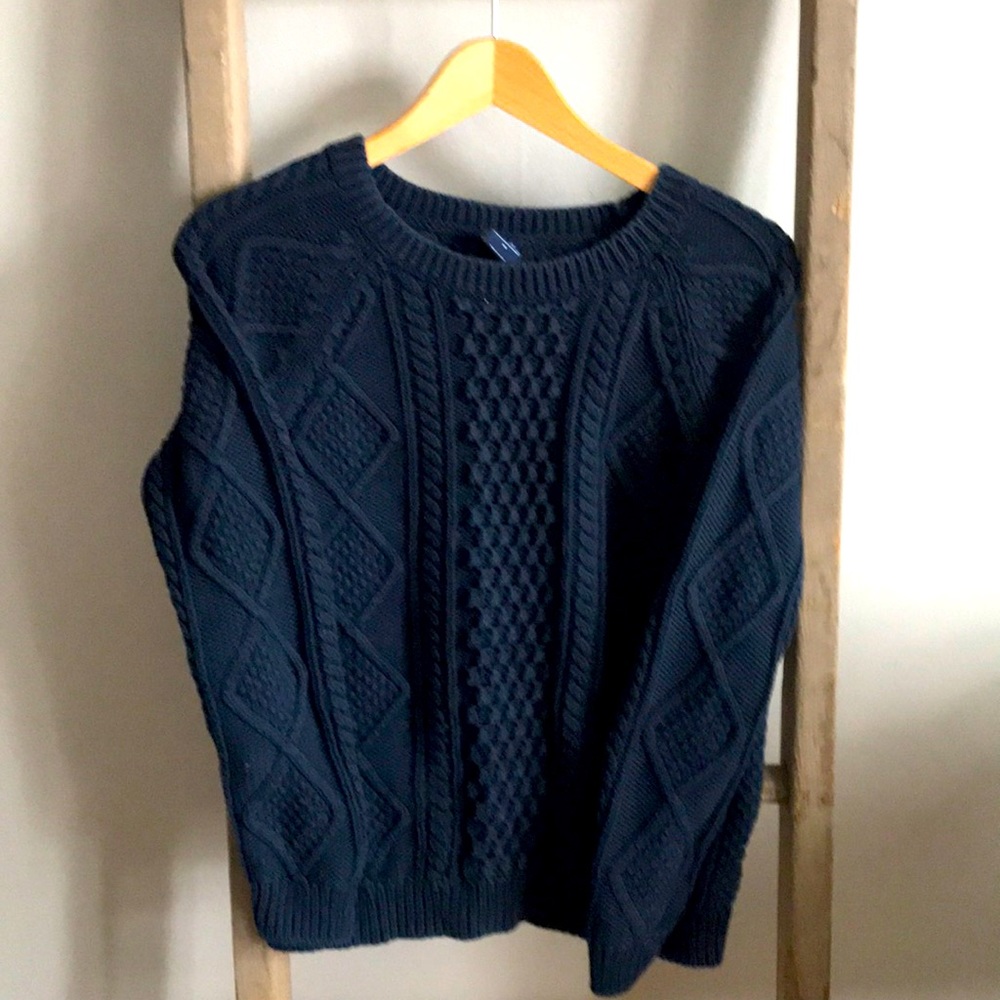 Crewneck Cable Knit Sweater - Navy